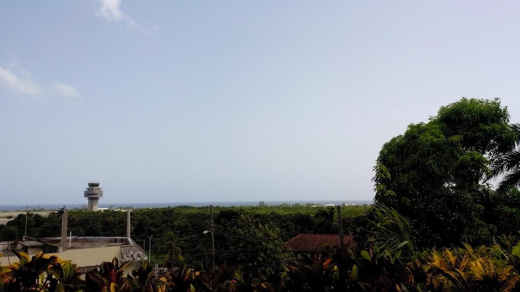 Hotel Relax Resort Teluk Montego Bagian luar foto